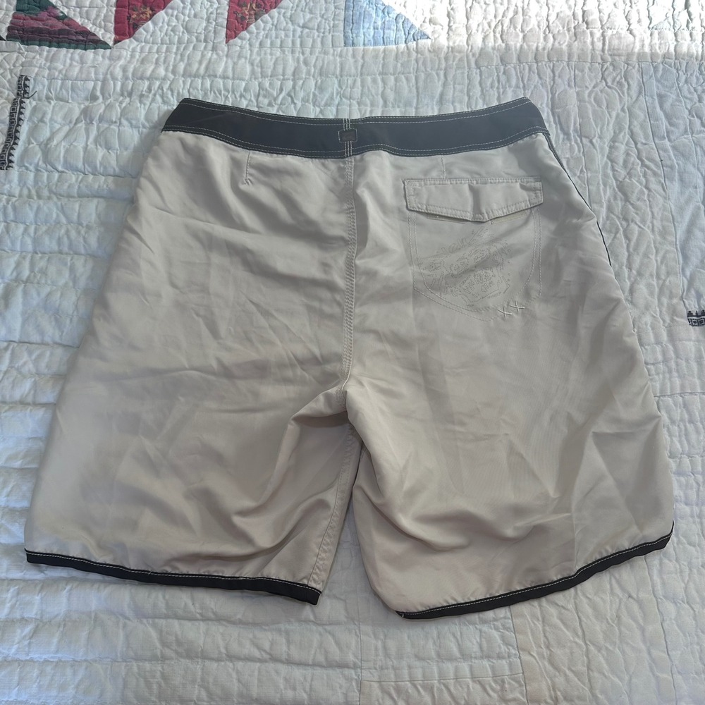 Quiksilver Board Shorts - Picture 4 of 5